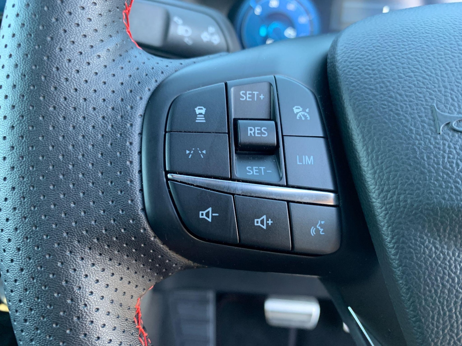 Used Ford Kuga 2025 for sale - 76658638: Photo 20