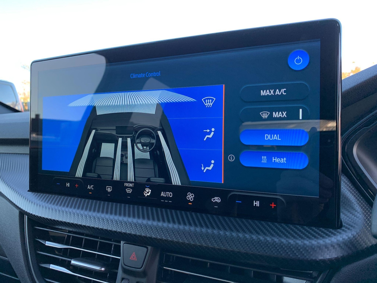 Used Ford Kuga 2025 for sale - 76658638: Photo 30