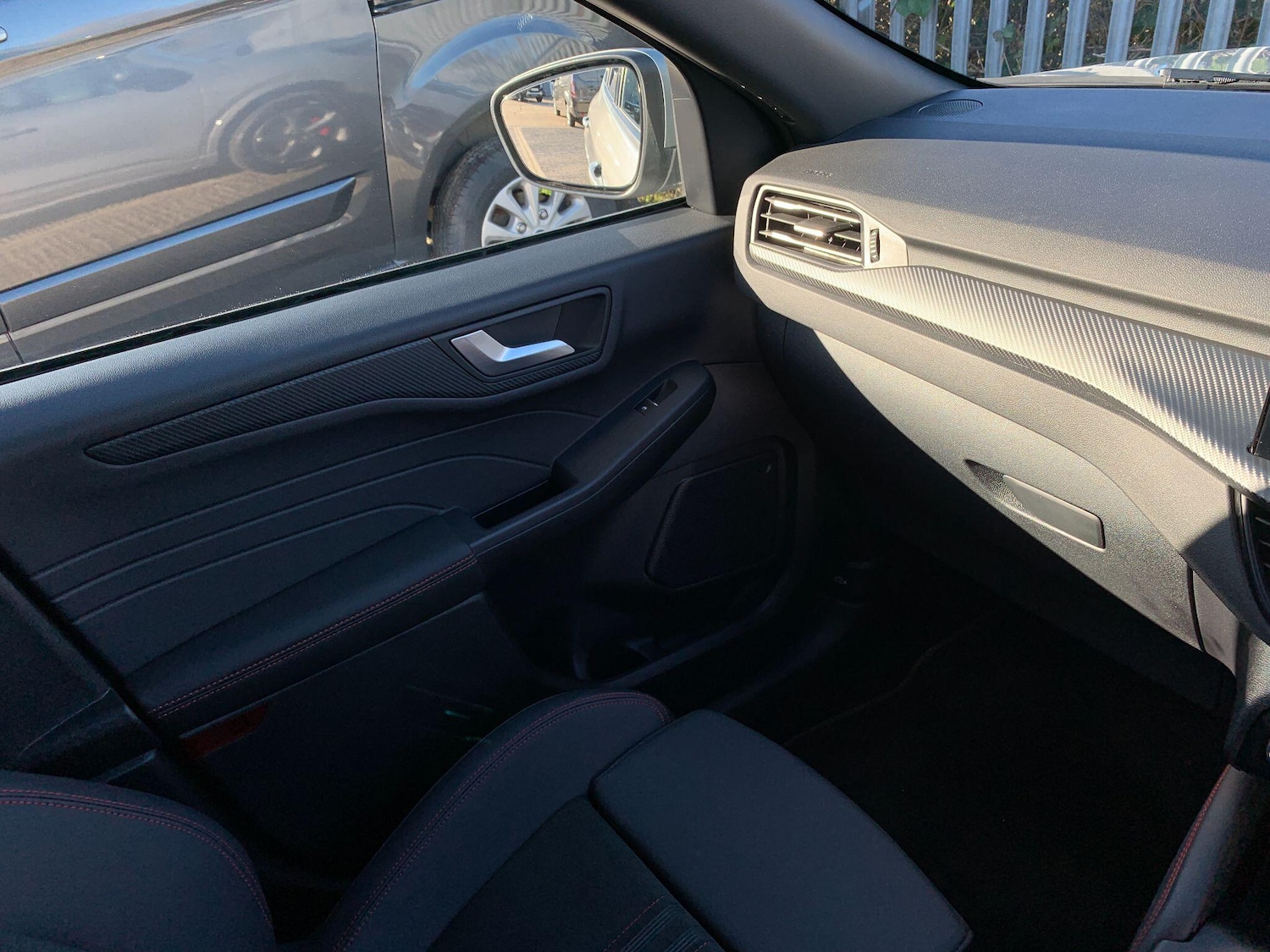 Used Ford Kuga 2025 for sale - 76658638: Photo 59