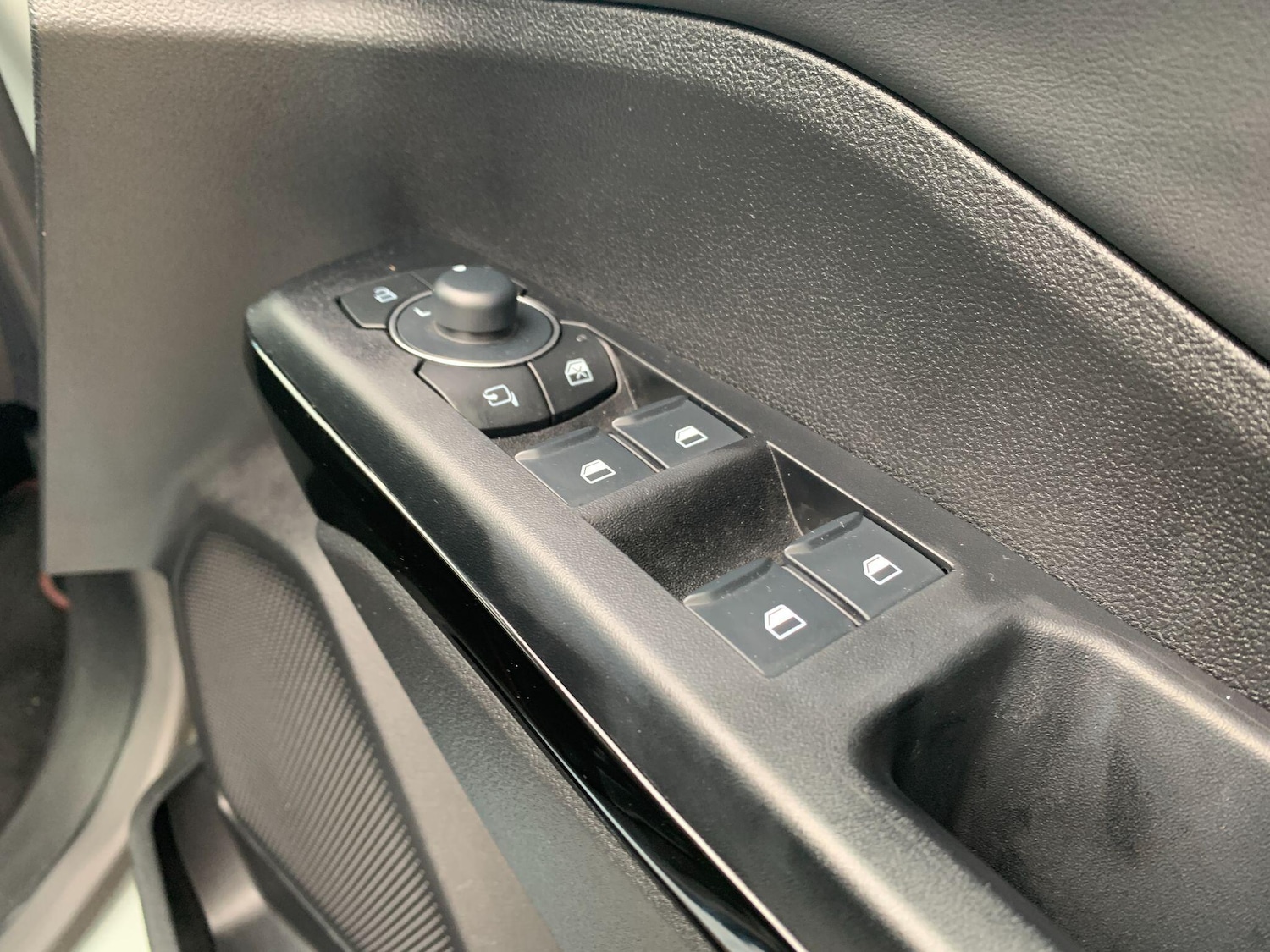 Used Ford Puma 2025 for sale - 76511928: Photo 37