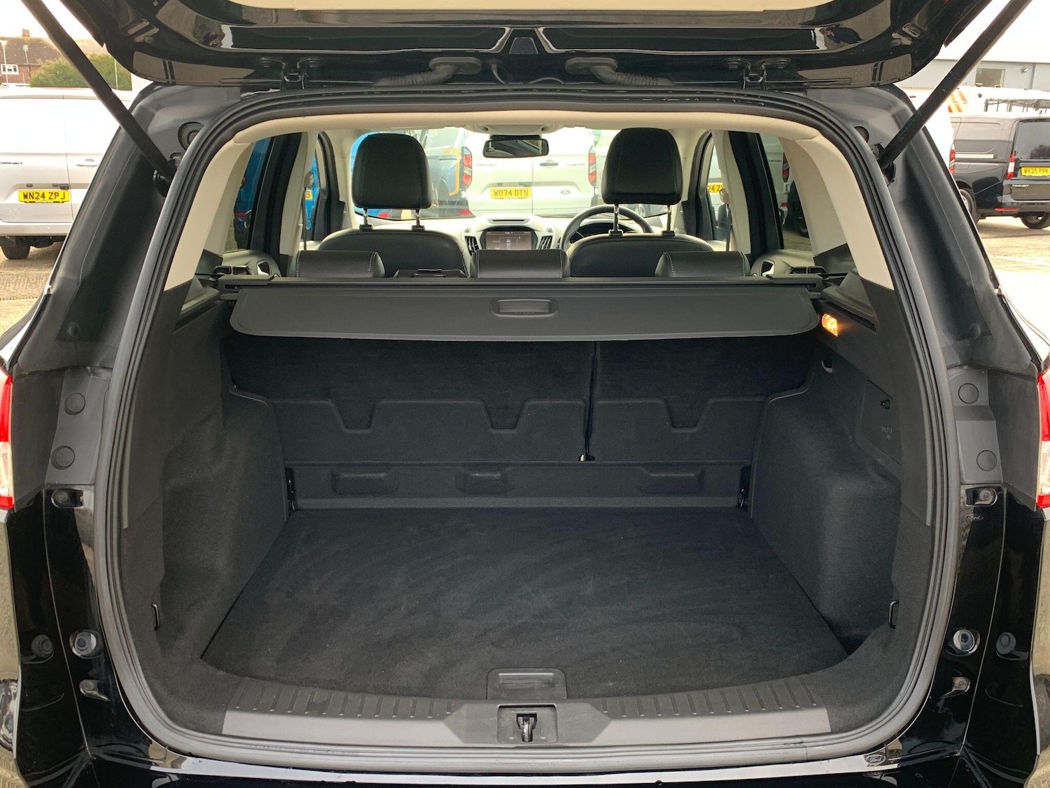 Used Ford Kuga 2016 for sale - 77625651: Photo 45