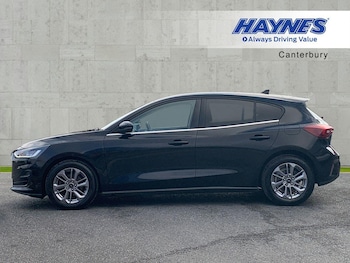 Used Ford Focus 2022 for sale - 77387231: Photo