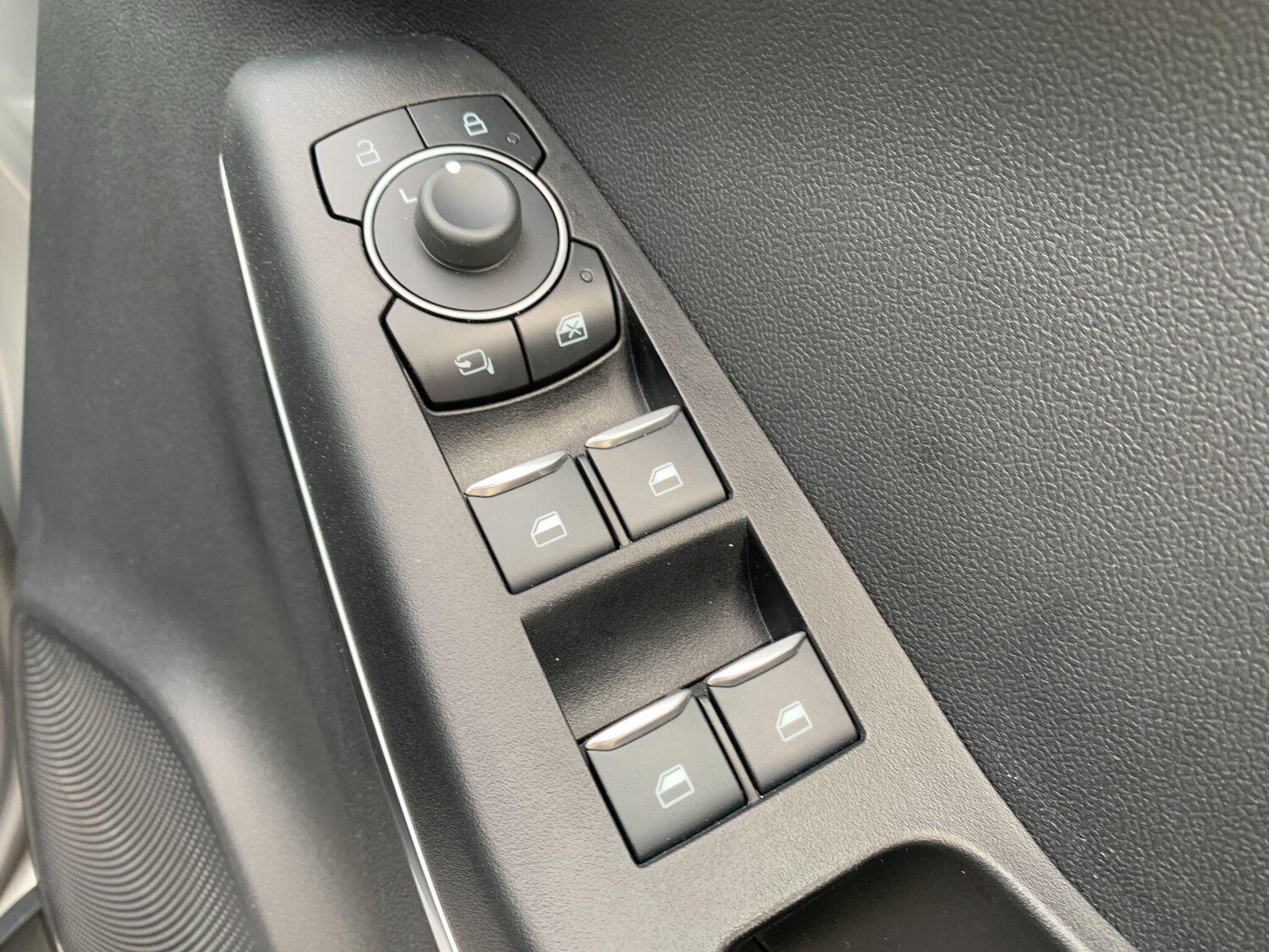 Used Ford Puma 2023 for sale - 76318017: Photo 28