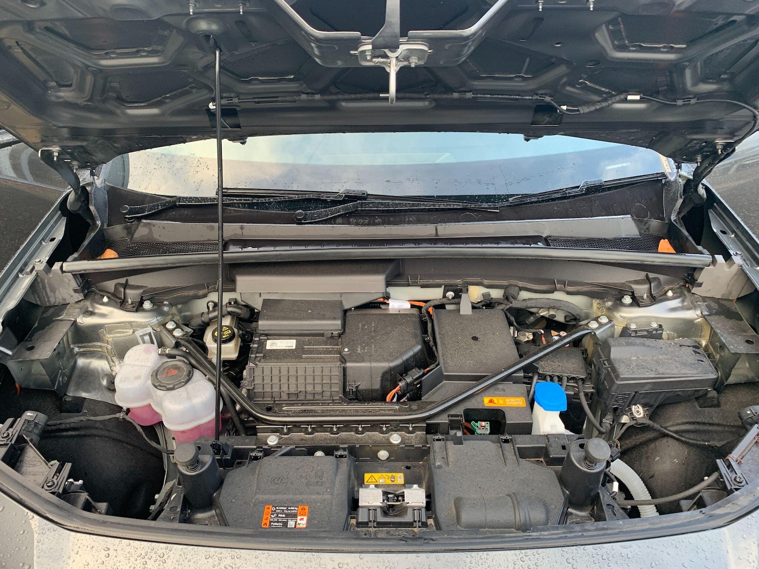 Used Ford Explorer 2025 for sale - 76898812: Photo 28