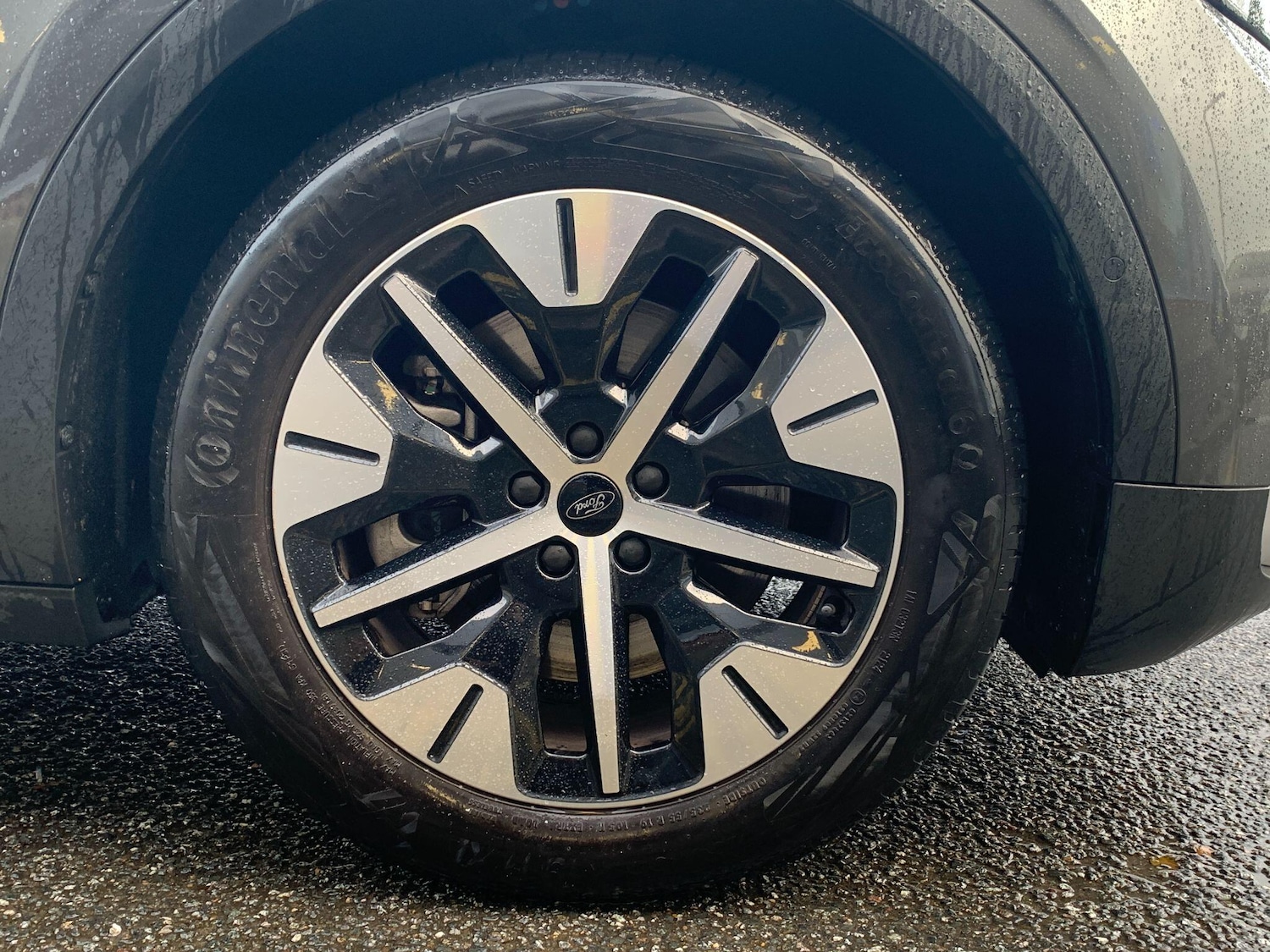 Used Ford Explorer 2025 for sale - 76898812: Photo 29