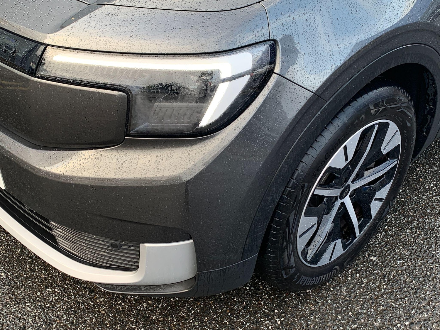 Used Ford Explorer 2025 for sale - 76898812: Photo 46