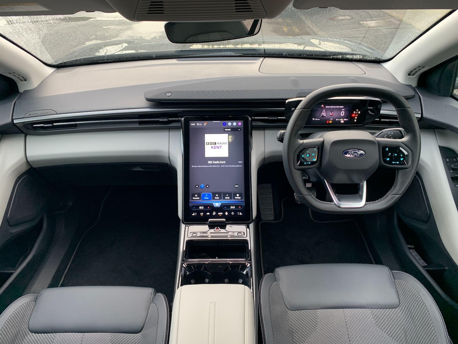 Used Ford Explorer 2025 for sale - 76898812: Photo 56