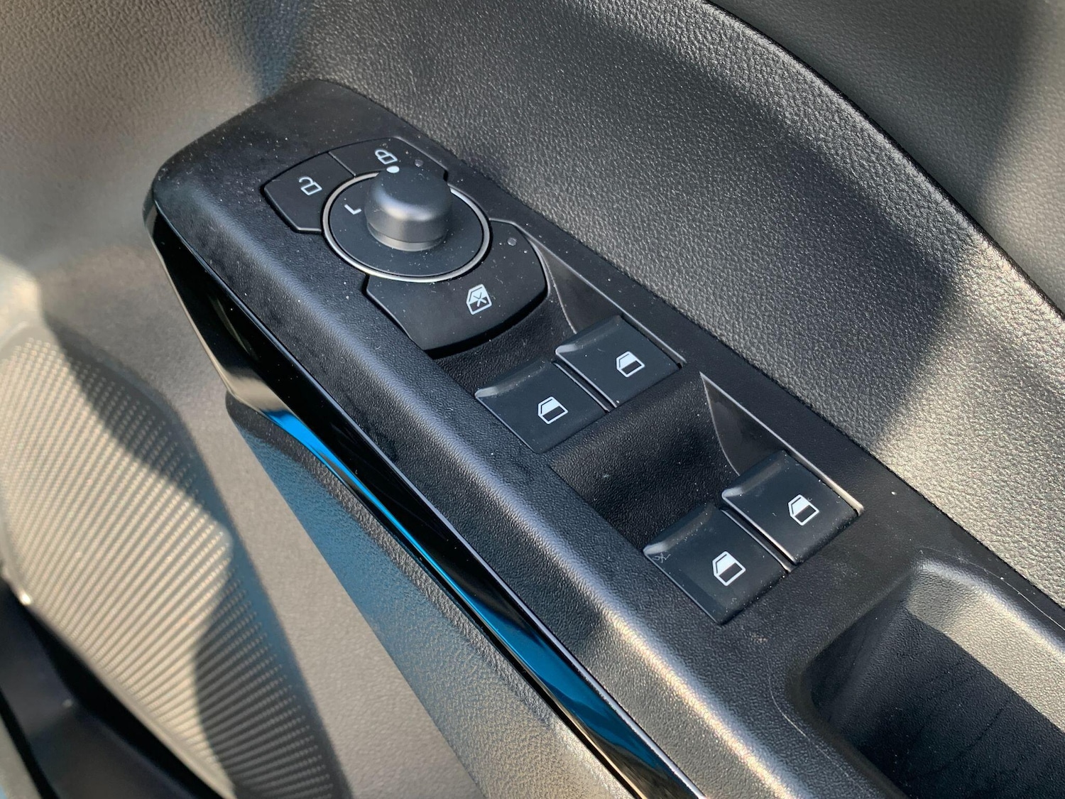 Used Ford Puma for sale - 77704781: Photo 27