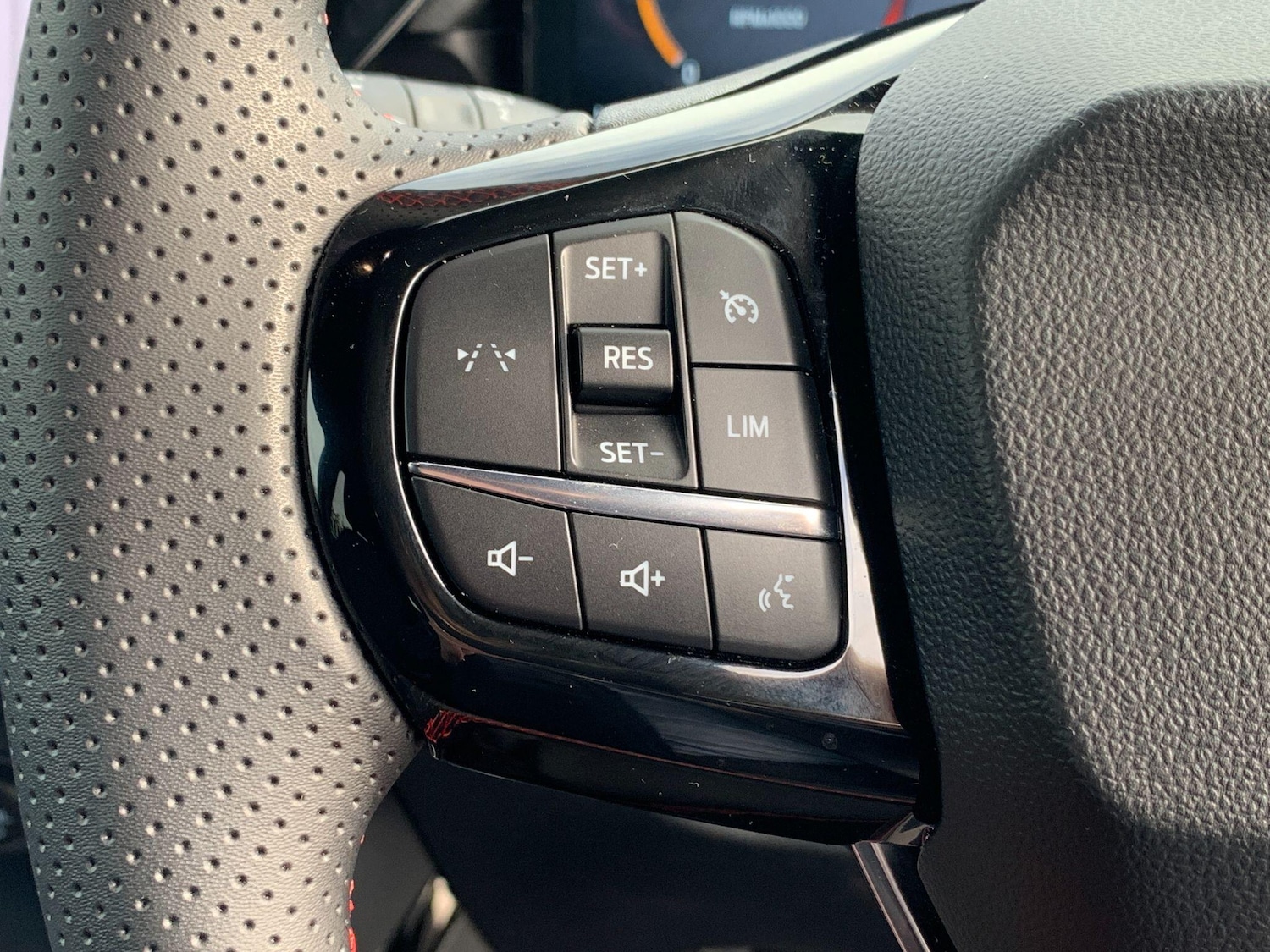 Used Ford Puma 2025 for sale - 76306174: Photo 32