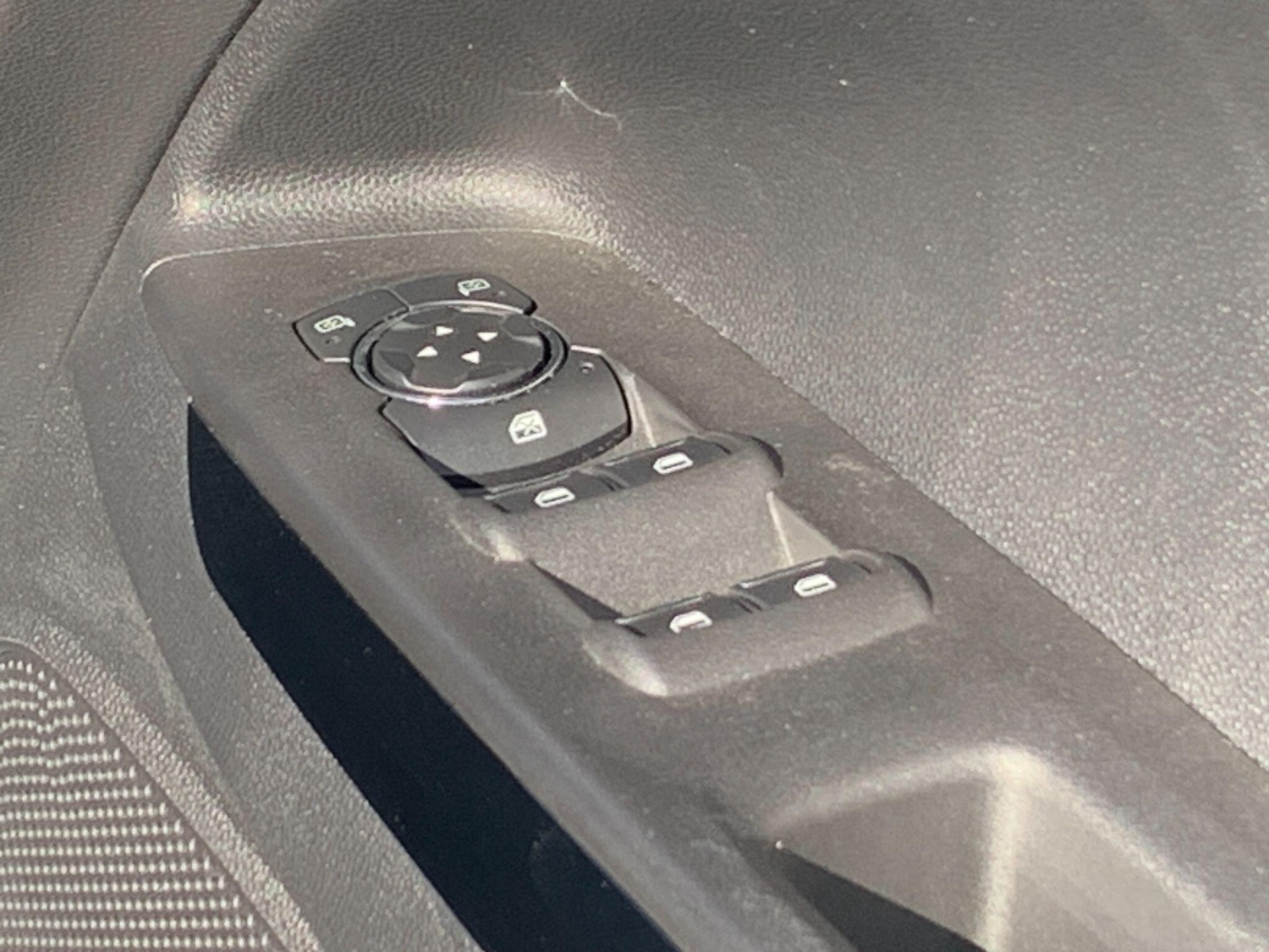 Used Ford Ecosport 2023 for sale - 76371481: Photo 33