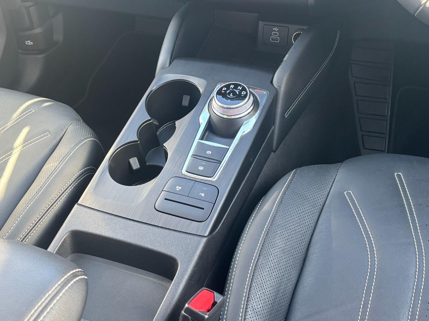 Used Ford Kuga 2022 for sale - 76432155: Photo 8