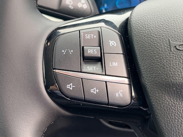 Used Ford Kuga 2025 for sale - 75645914: Photo 35