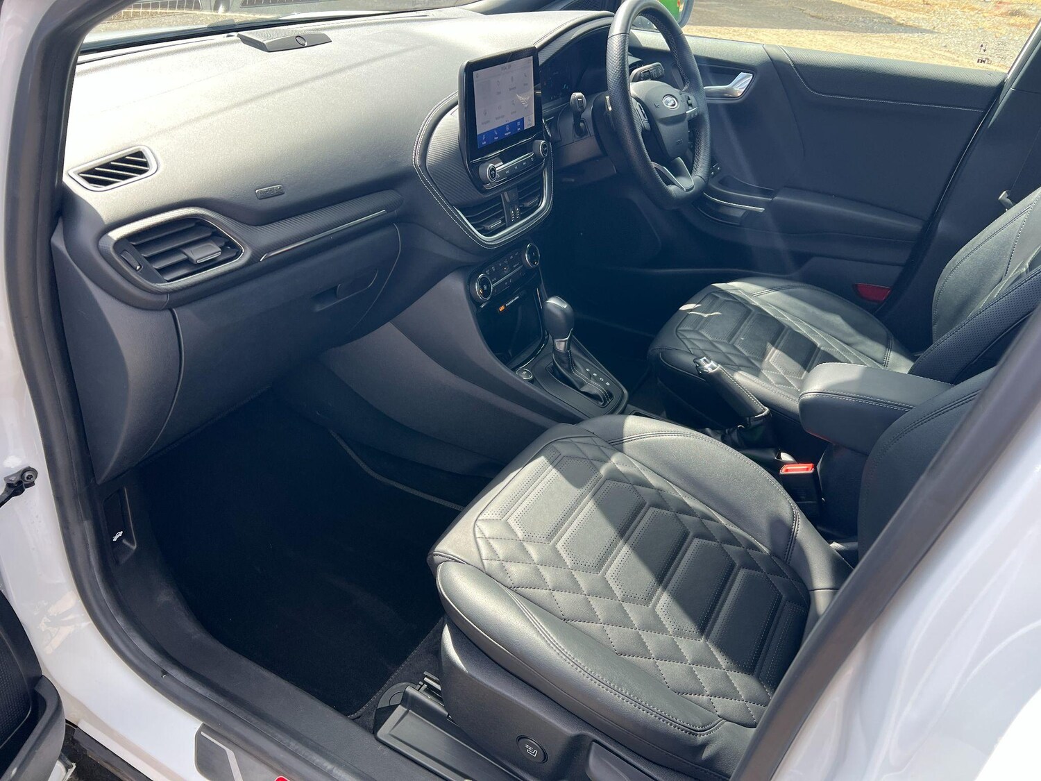 Vehicle 28
