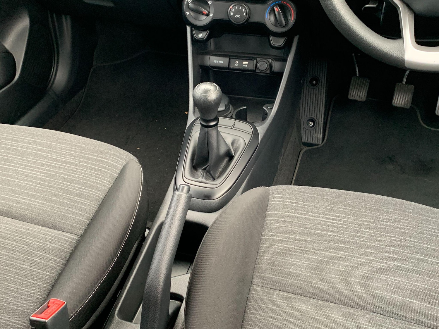 Used Kia Picanto 2018 for sale - 76994987: Photo 16