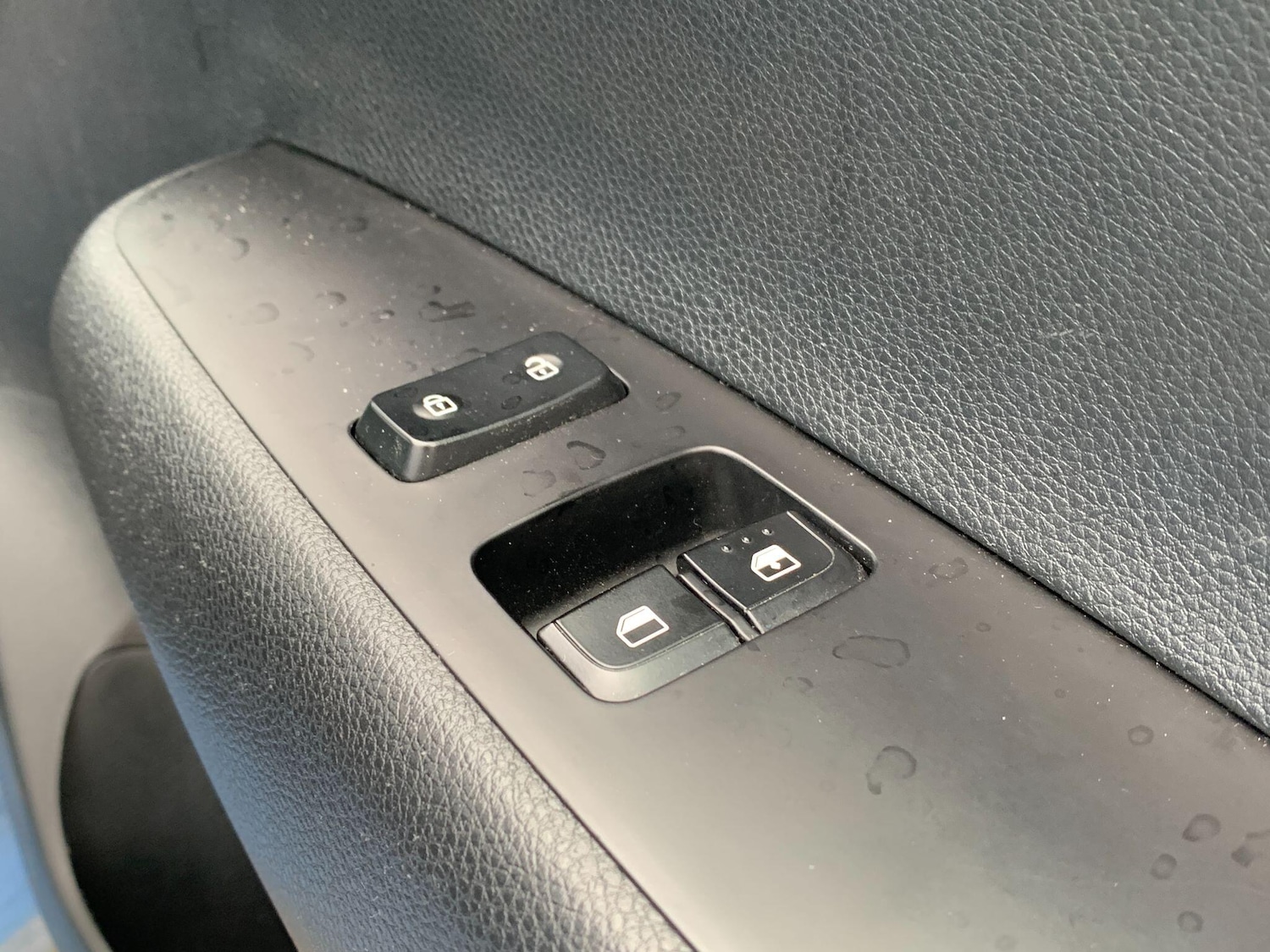 Used Kia Picanto 2018 for sale - 76994987: Photo 25