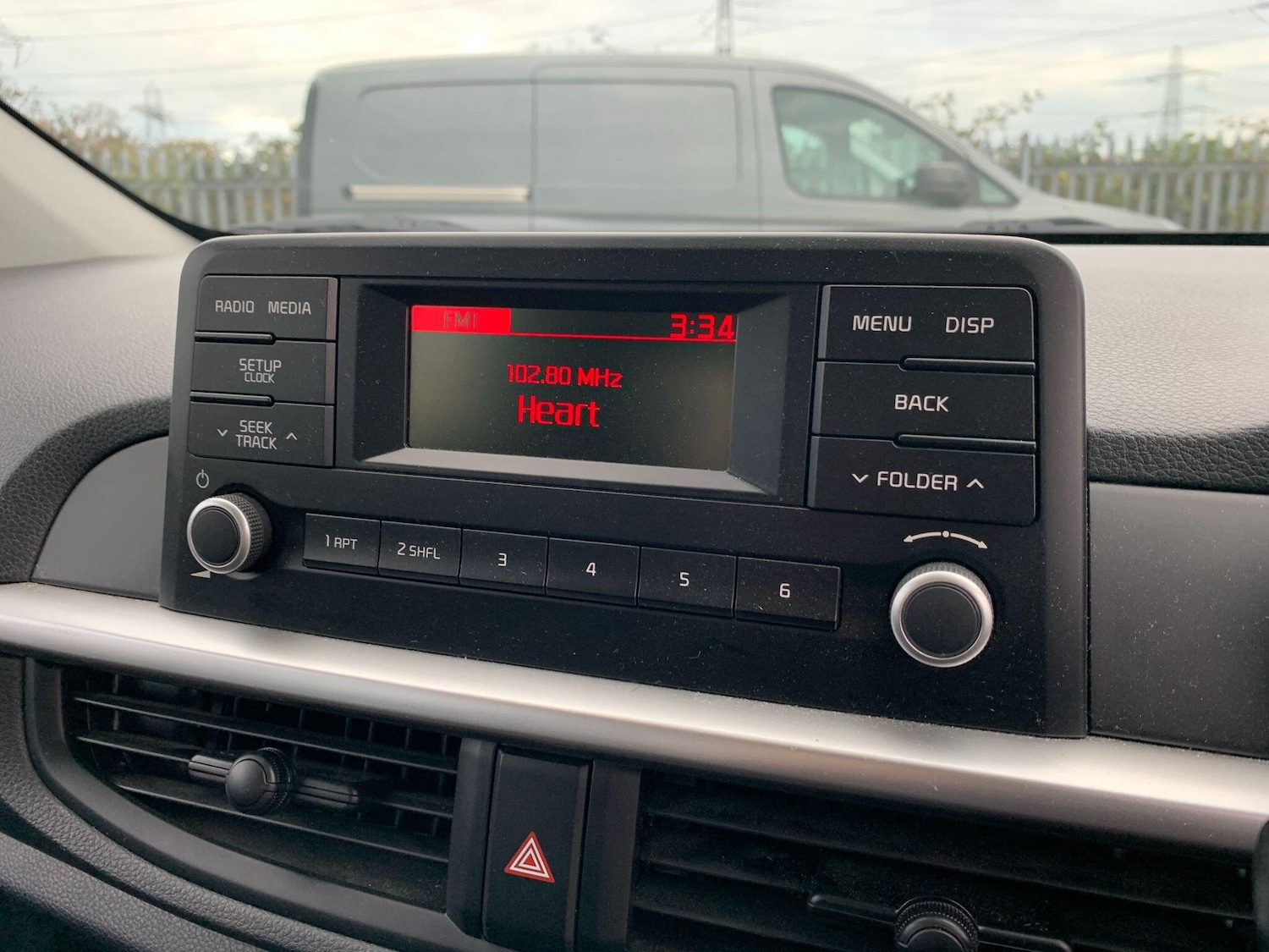 Used Kia Picanto 2018 for sale - 76994987: Photo 33