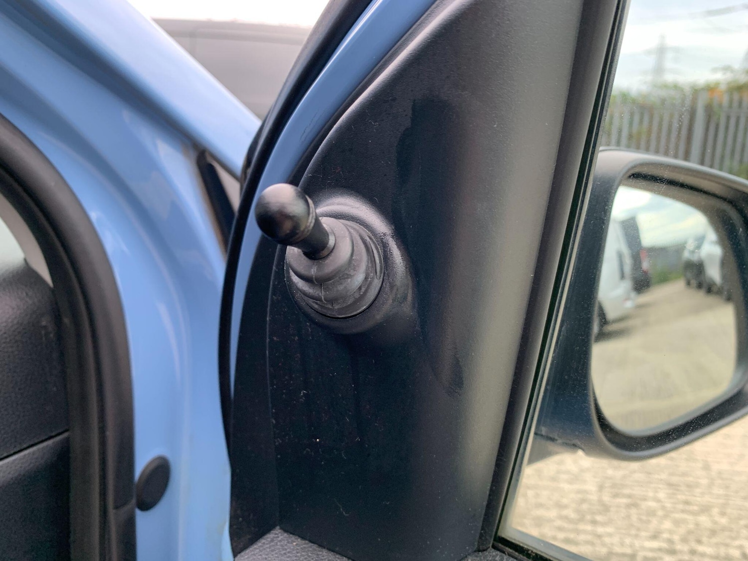 Used Kia Picanto 2018 for sale - 76994987: Photo 38