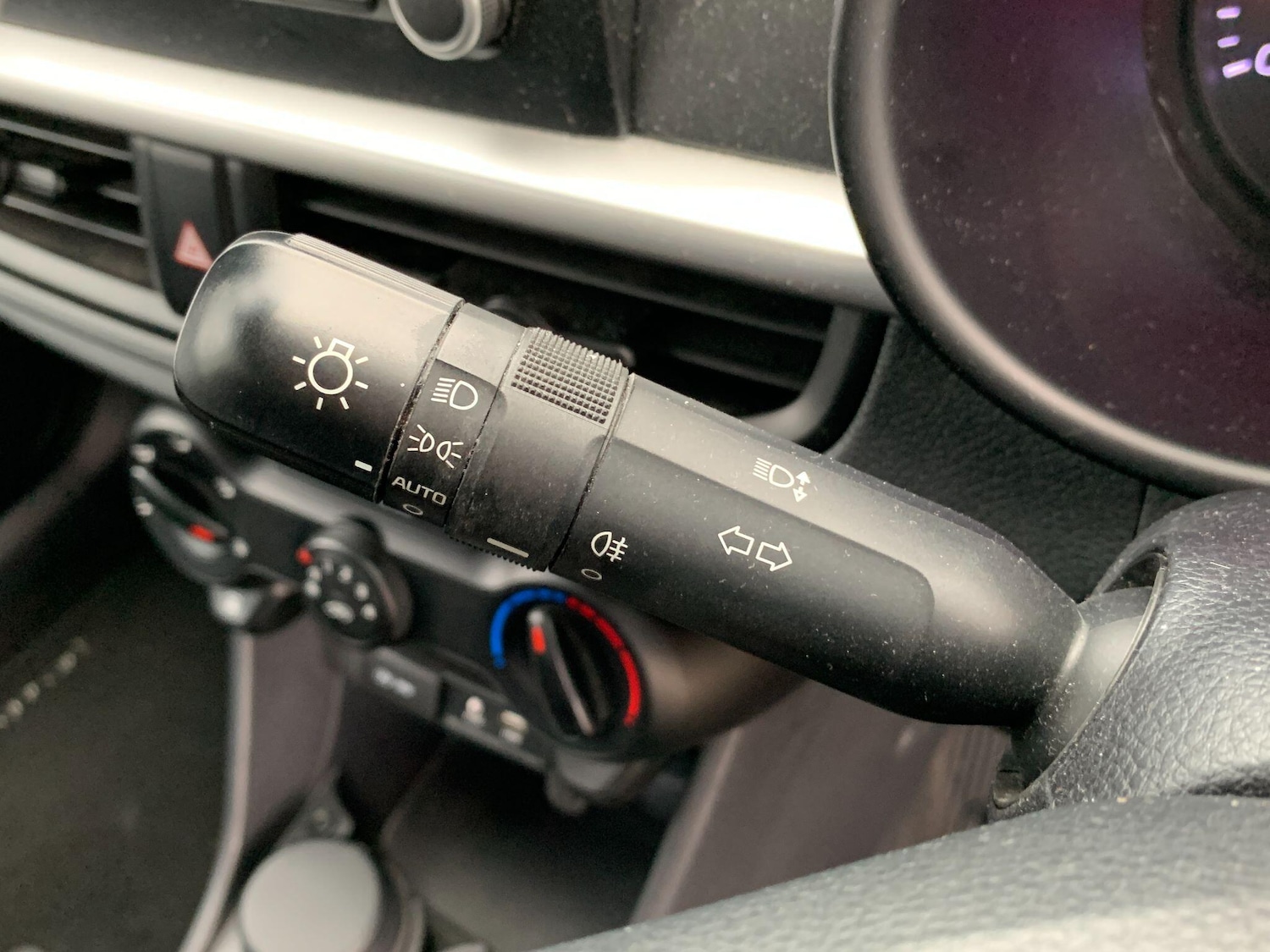 Used Kia Picanto 2018 for sale - 76994987: Photo 52