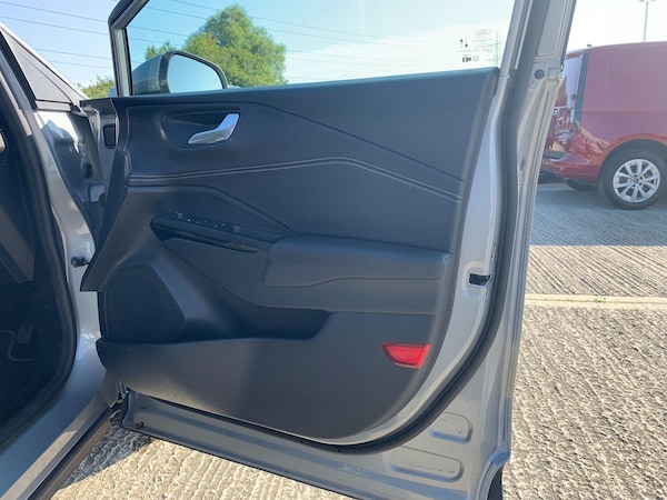 Used Ford Puma 2025 for sale - 75609472: Photo 56