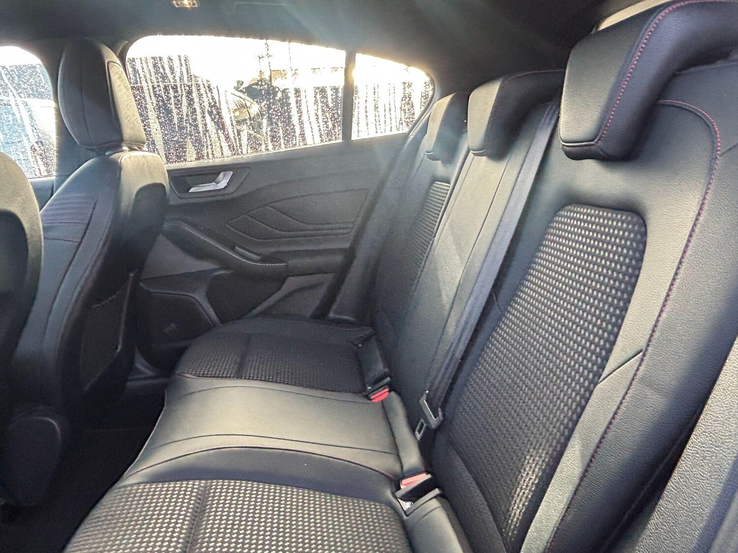 Used Ford Focus for sale - 76440366: Photo 17