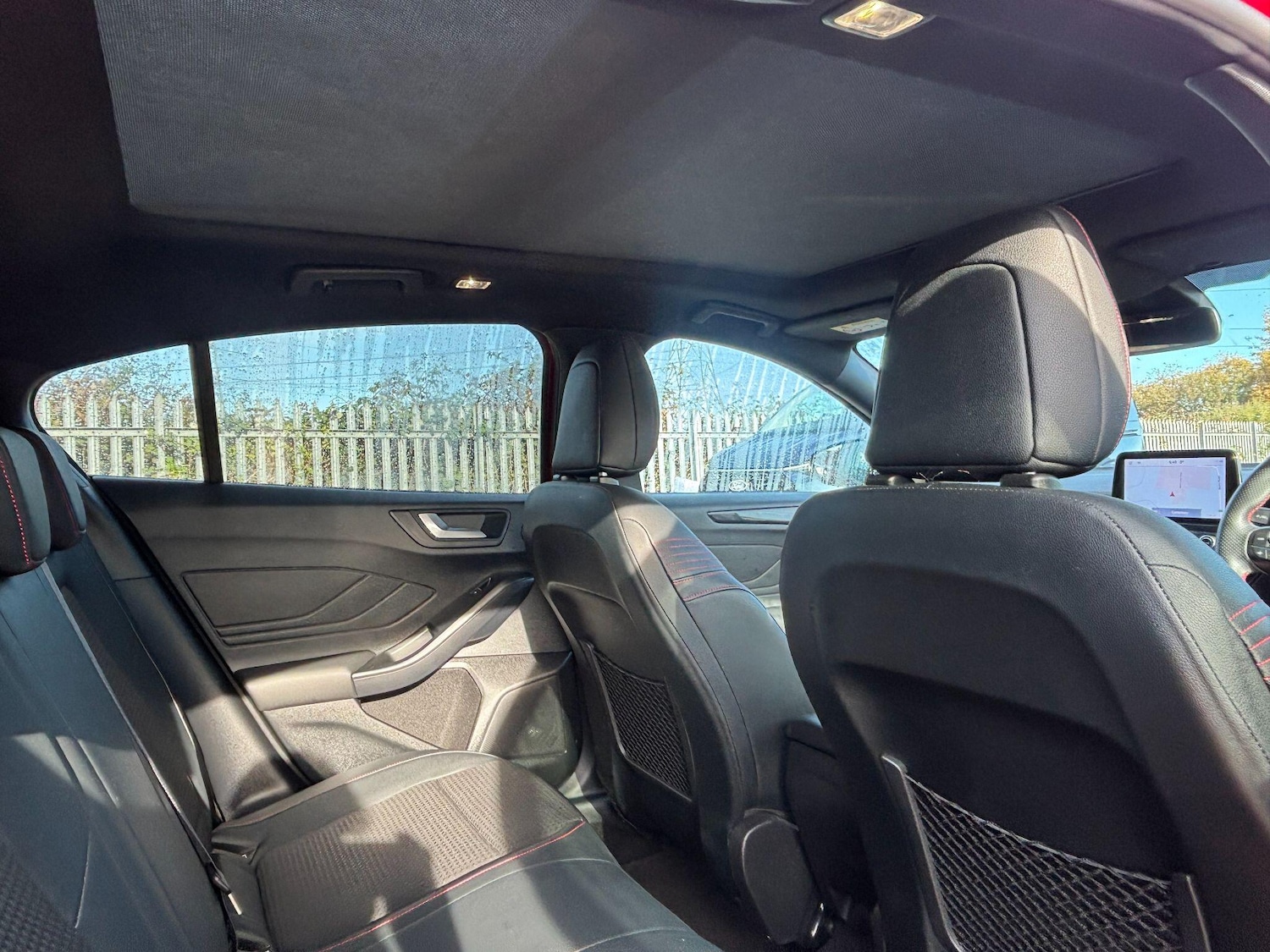 Used Ford Focus for sale - 76440366: Photo 19