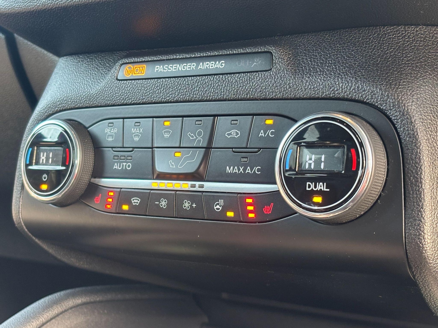 Used Ford Focus for sale - 76440366: Photo 22