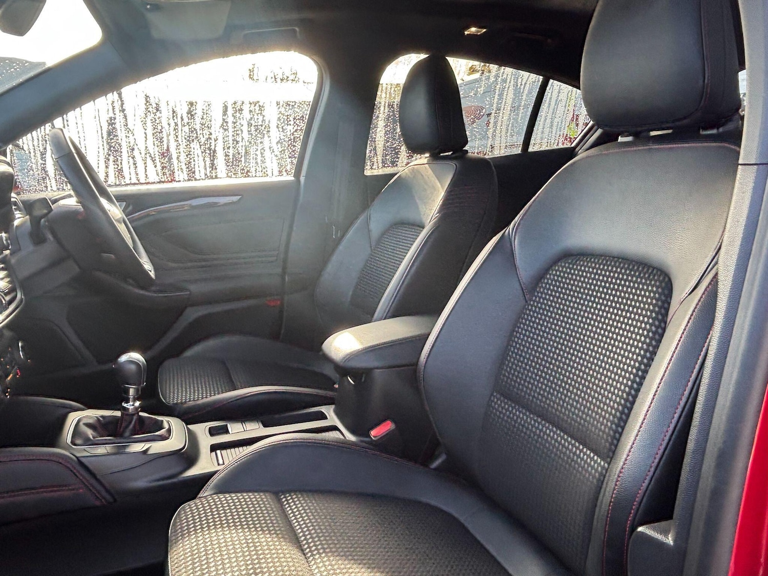 Used Ford Focus for sale - 76440366: Photo 40