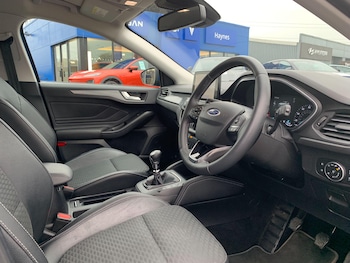 Used Ford Focus 2019 for sale - 77352026: Photo