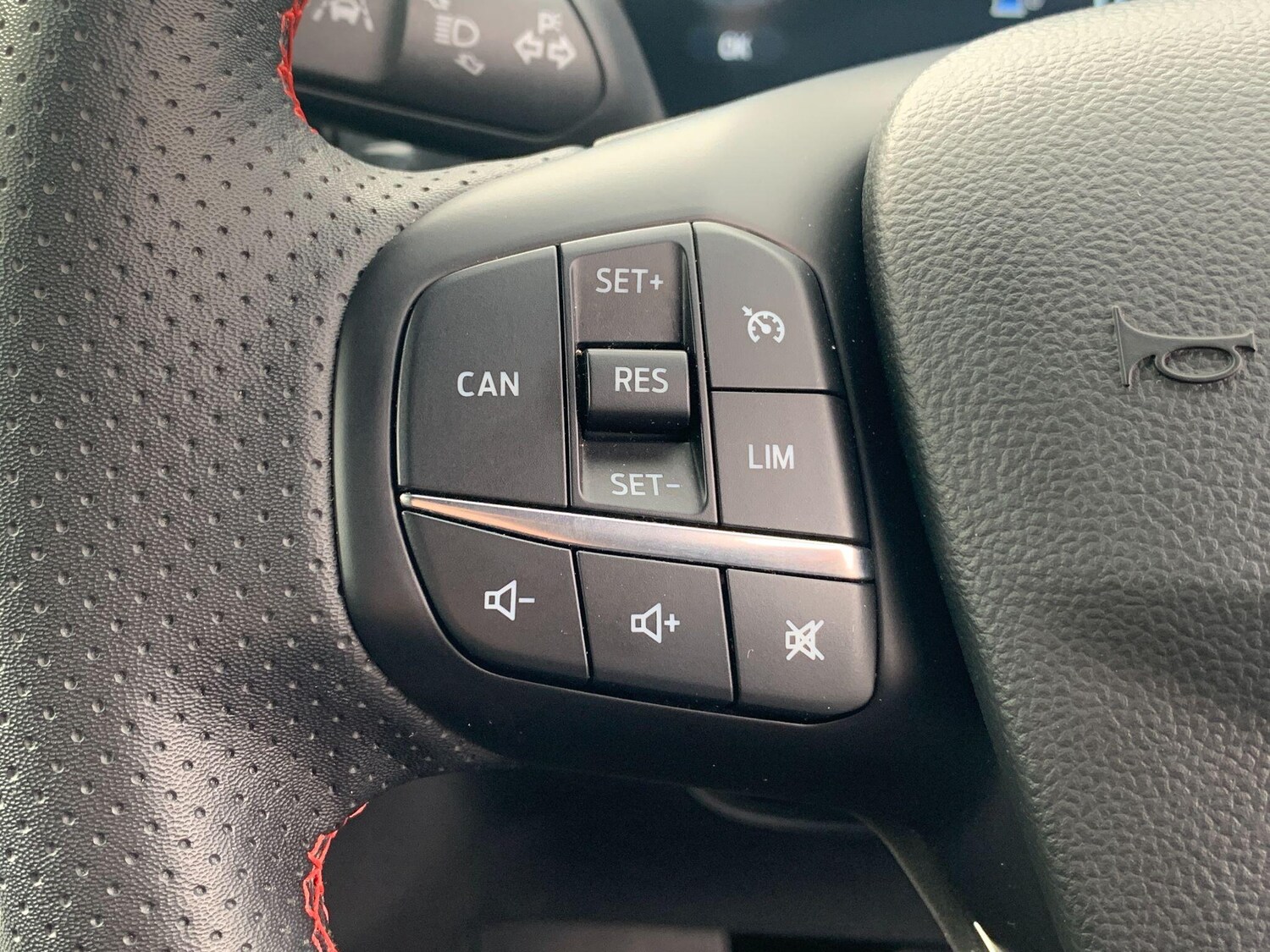 Used Ford Focus for sale - 77909498: Photo 32