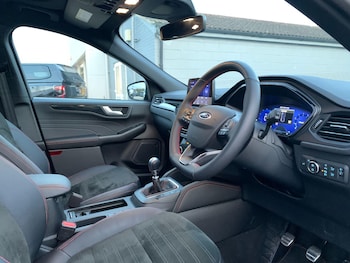 Used Ford Kuga 2024 for sale - 76512735: Photo