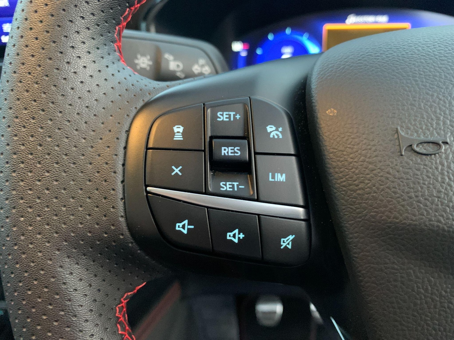 Used Ford Kuga 2024 for sale - 76512735: Photo 32