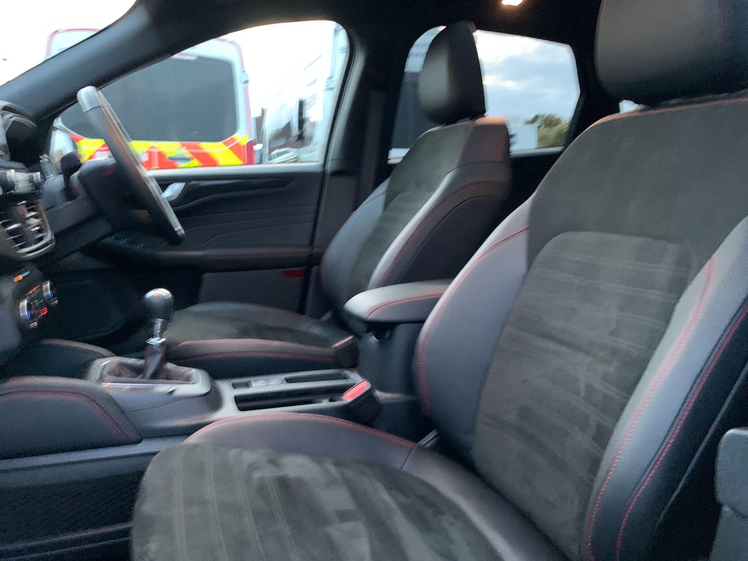 Used Ford Kuga 2024 for sale - 76512735: Photo 46