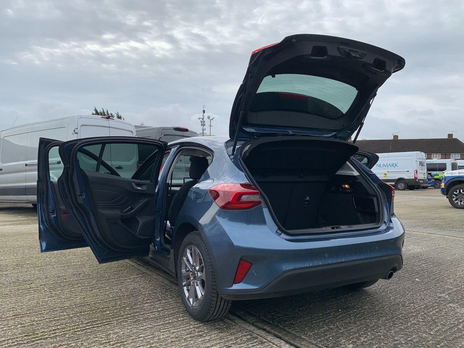 Used Ford Focus for sale - 77683446: Photo 10