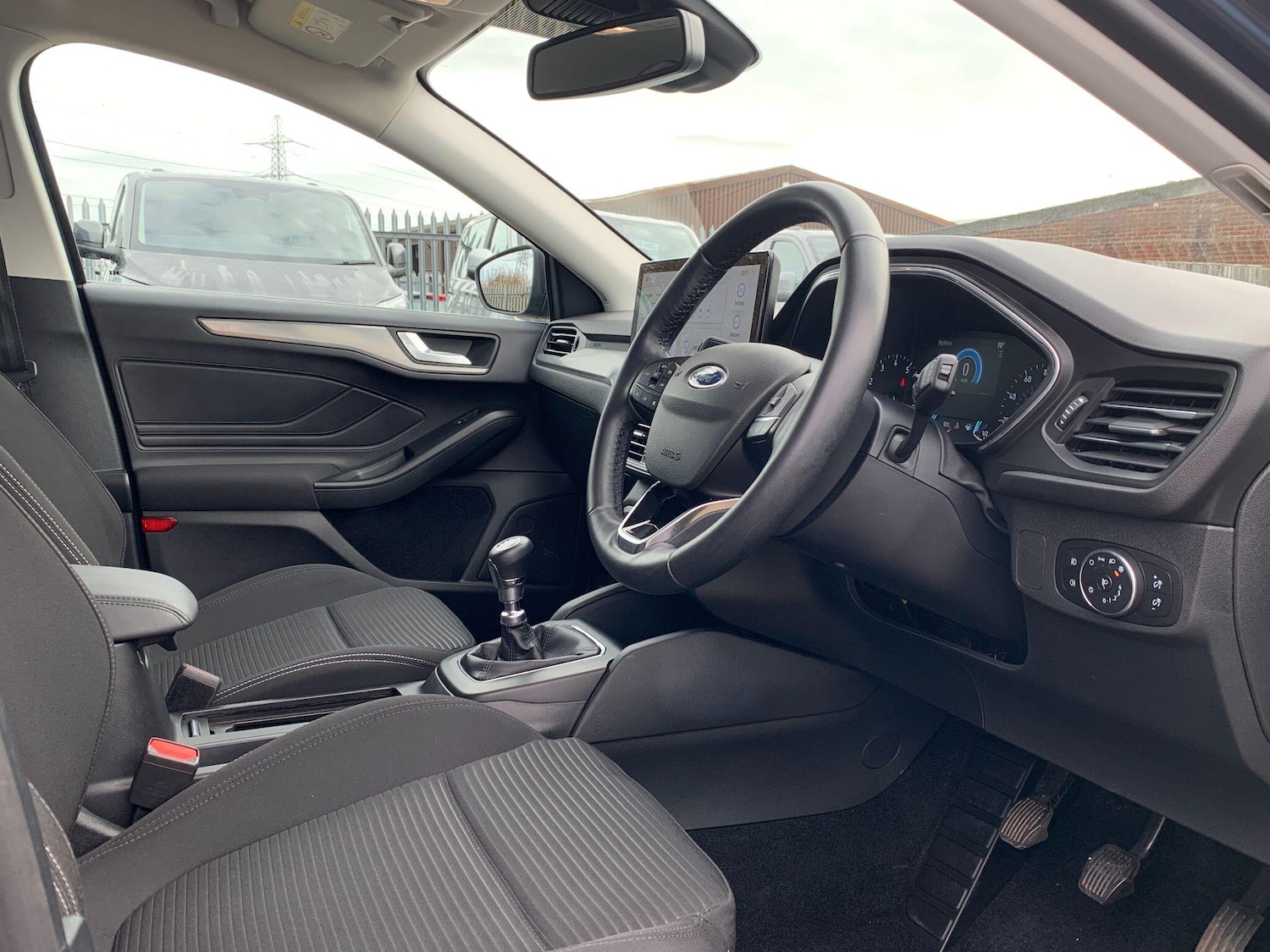 Used Ford Focus for sale - 77683446: Photo 2