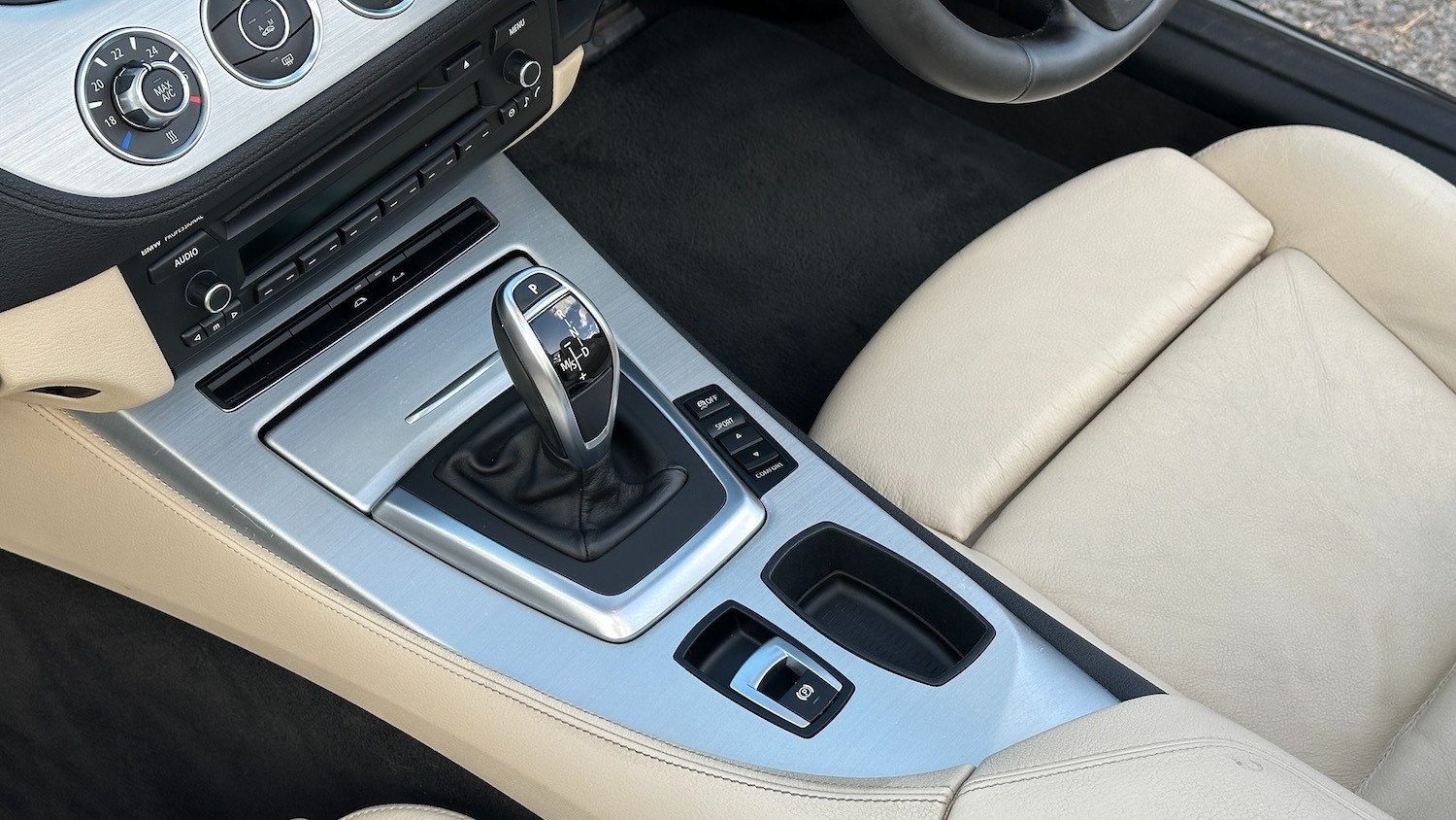 Used BMW Z4 2015 for sale - 76412128: Photo 18