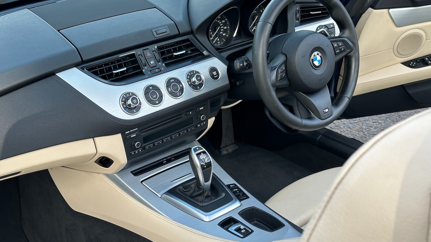 Used BMW Z4 2015 for sale - 76412128: Photo 9