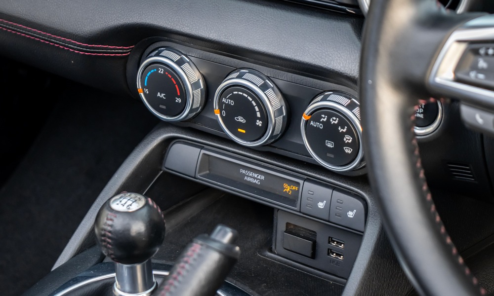 Used Mazda MX-5 2017 for sale - 77023733: Photo 11