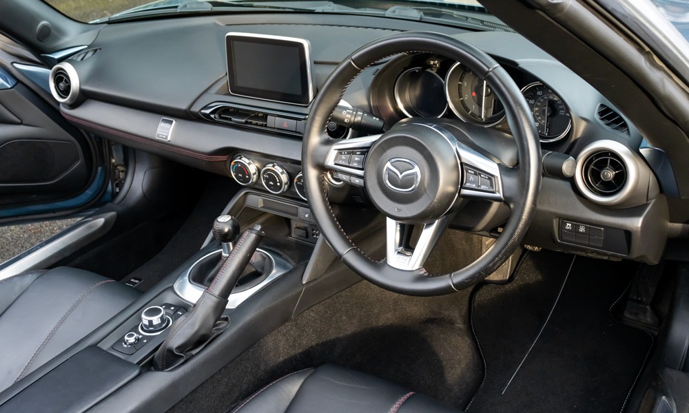 Used Mazda MX-5 2017 for sale - 77023733: Photo 9