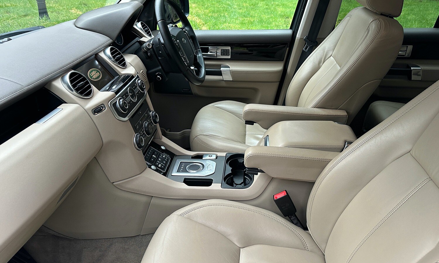 Used Land Rover Discovery 2015 for sale - 77474561: Photo 25