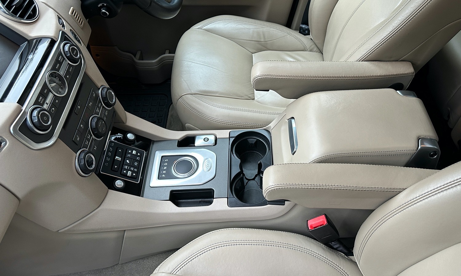 Used Land Rover Discovery 2015 for sale - 77474561: Photo 28