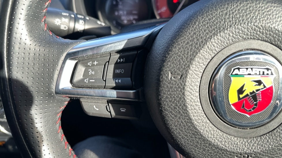 Used Abarth 124 Spider 2019 for sale - 77122637: Photo 13