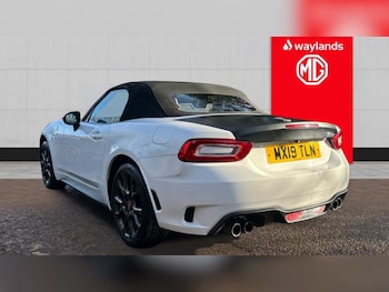 Used Abarth 124 Spider 2019 for sale - 77122637: Photo