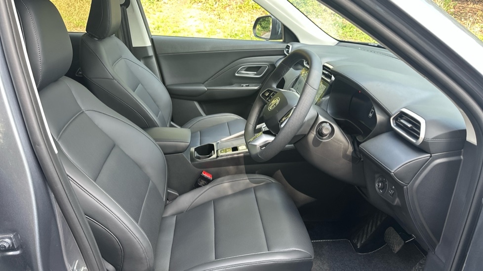 Vehicle 28