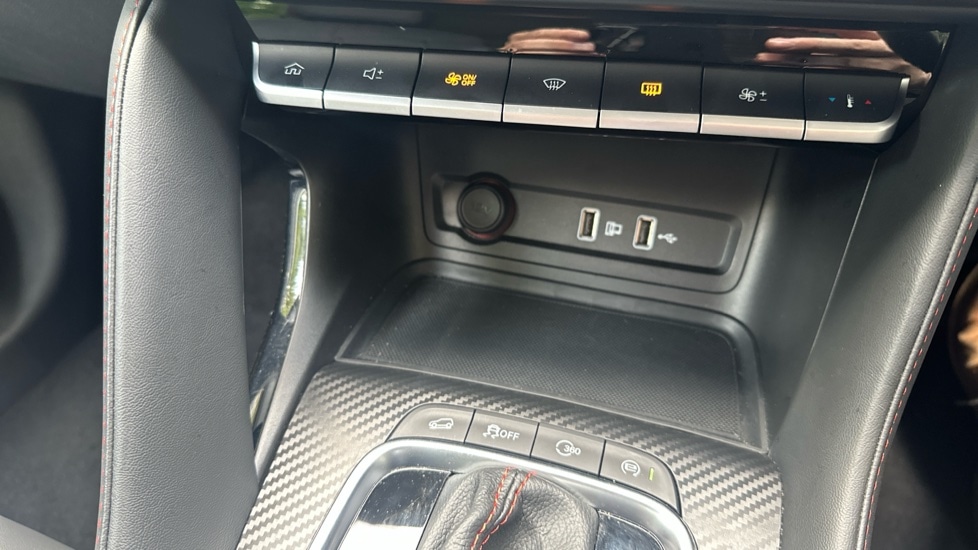 Vehicle 33
