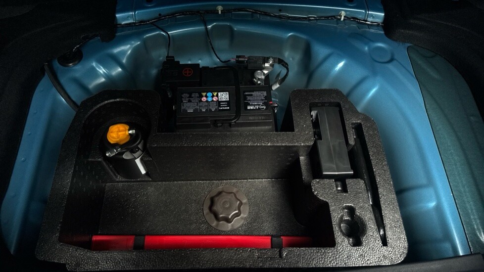 Vehicle 33