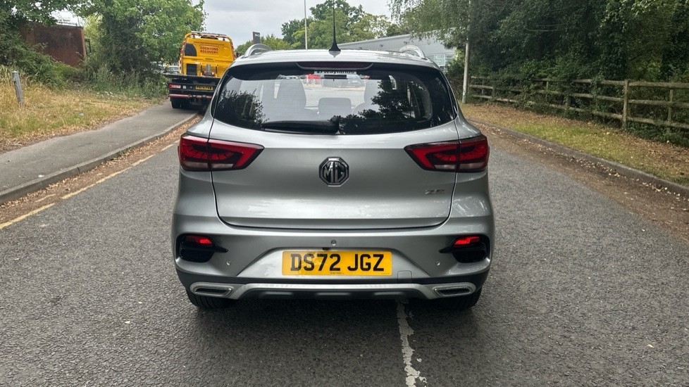 Vehicle 19