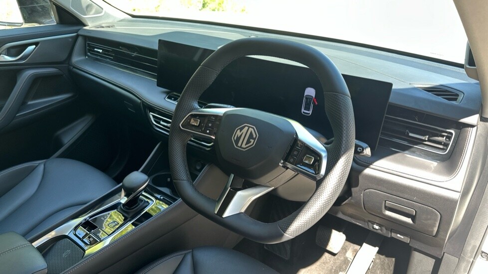Vehicle 28