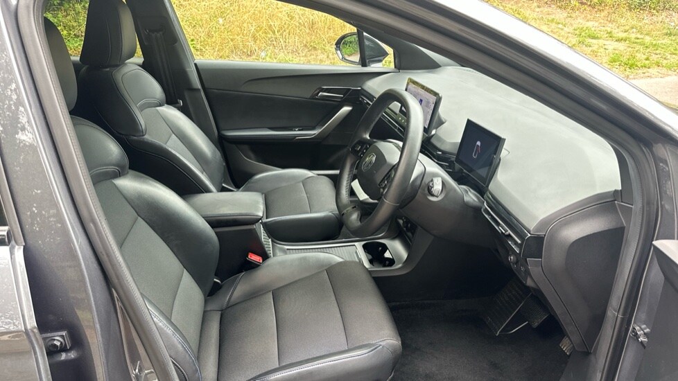 Vehicle 28