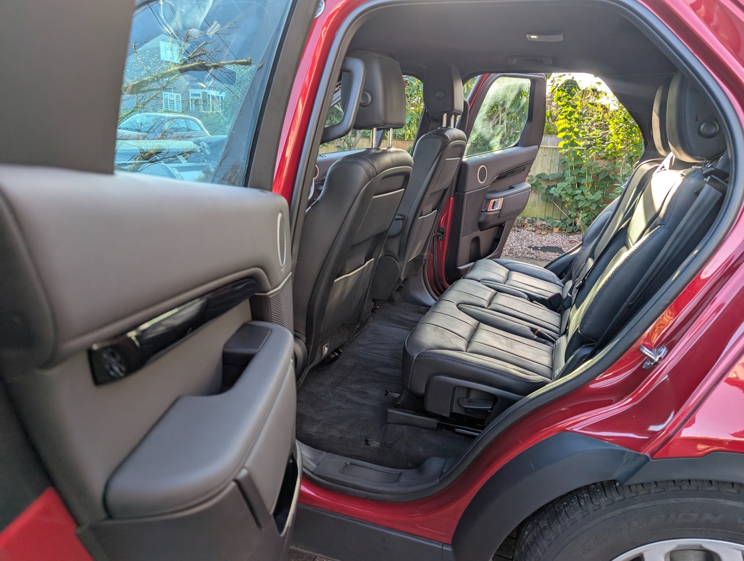 Used Land Rover Discovery 2017 for sale - 76603893: Photo 23