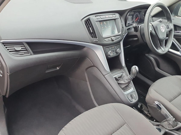 Used Vauxhall Zafira Tourer 2017 for sale - 76289921: Photo 14